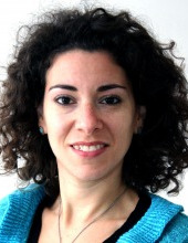 איריס נחום